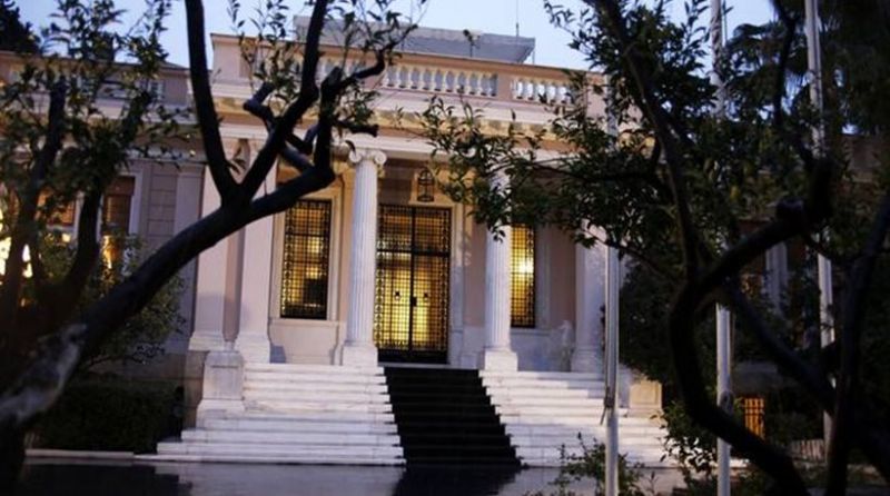 Στην αντεπίθεση το Μαξίμου: Ευσεβείς πόθοι τα εκατομμύρια διαδηλωτών