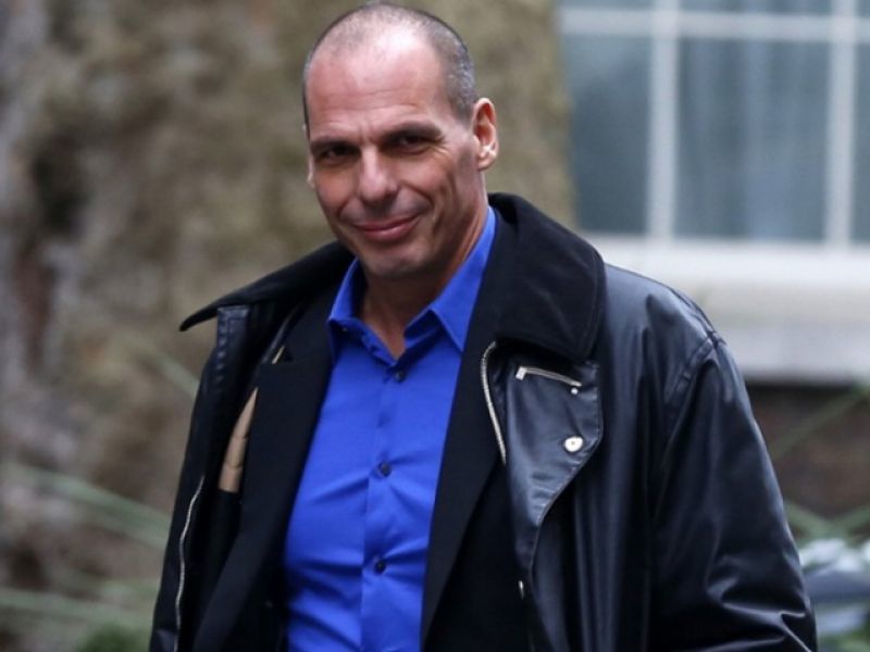 Βαρουφάκης: Νέα δημόσια παρουσία στο φόντο «γκρίνιας» για τη φοροφιλολογία
