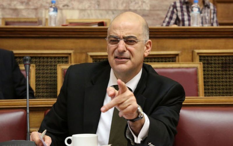 Νίκος Δένδιας: "Δεν θα απαντώ πλέον σε ερωτήσεις της Χρυσής Αυγής"