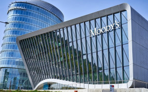 Moody’s: Κοντά στην αναβάθμιση Attica και Παγκρήτια