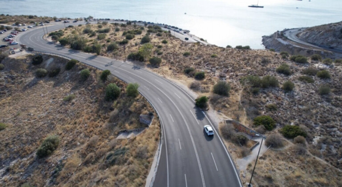 Συνεχίζεται η βελτίωση και αναβάθμιση του οδικού δικτύου στην παραλιακή