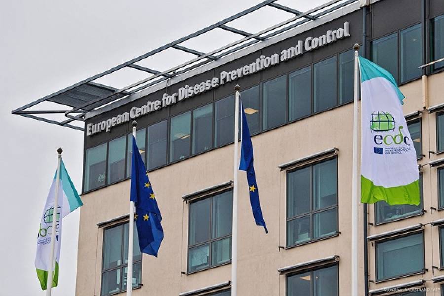 «Καμπανάκι» ΕCDC: Κυρίαρχη η Όμικρον στην Ευρώπη το 2022