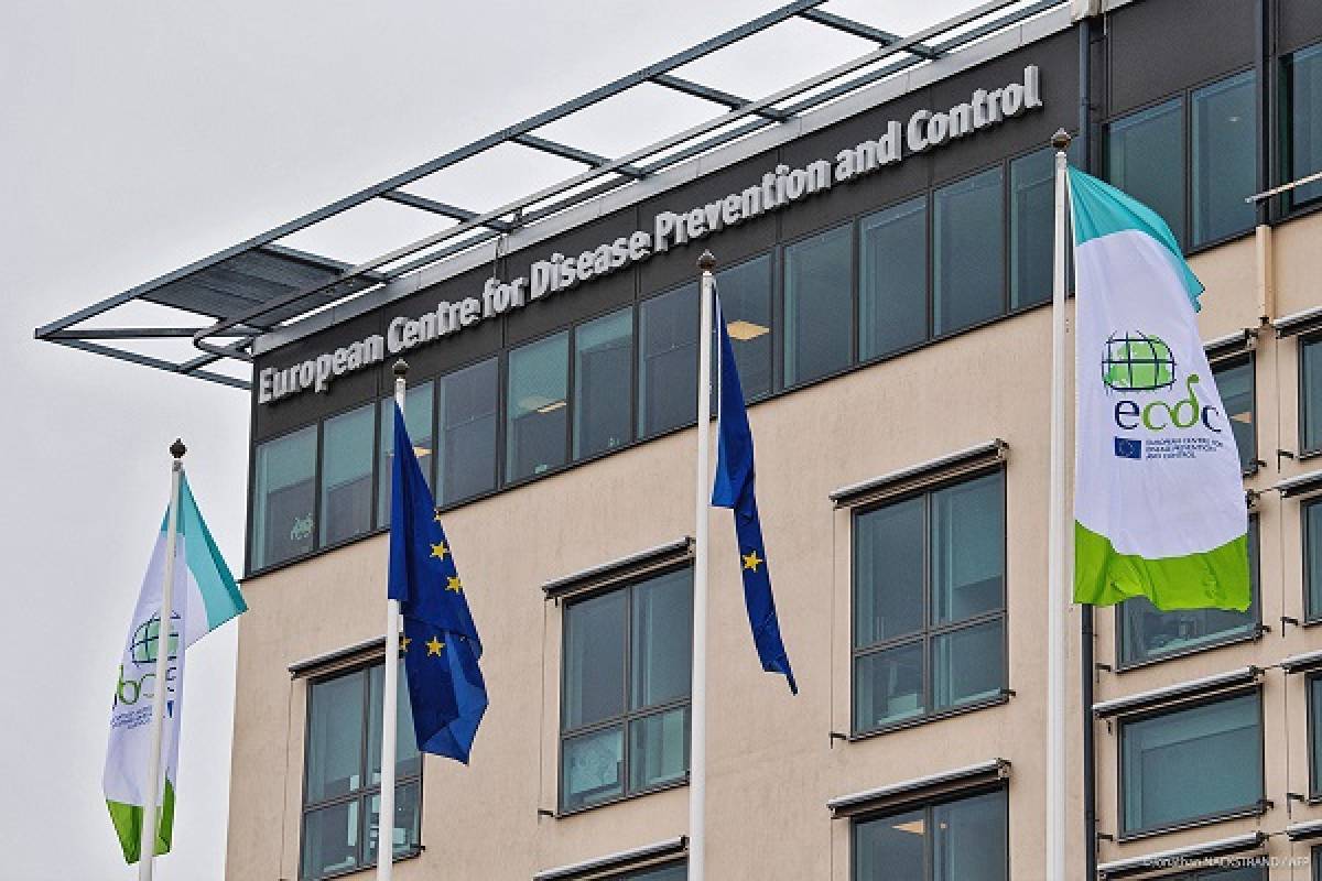 «Καμπανάκι» ΕCDC: Κυρίαρχη η Όμικρον στην Ευρώπη το 2022