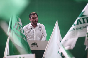 Ανδρουλάκης: Η κυβέρνηση προτιμά την αντιπολίτευση του χαβαλέ