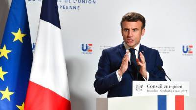 Γαλλικές εκλογές: Προβάδισμα Μακρόν με 54% σε νέα δημοσκόπηση