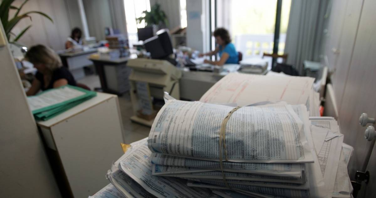 Η πρώτη δόση του φόρου εισοδήματος πήγε… διακοπές