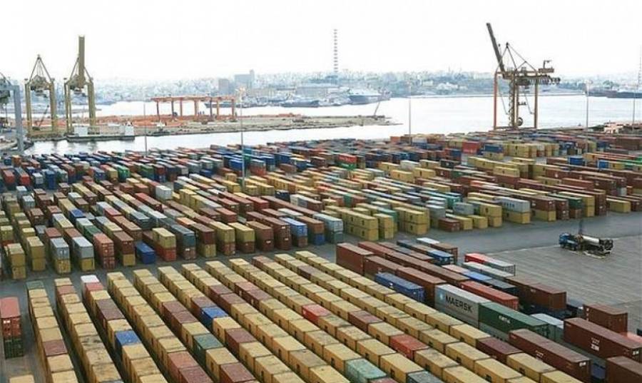 Πειραιάς: Οι διαταραχές στο διεθνές εμπόριο «κόβουν» τα διακινούμενα containers