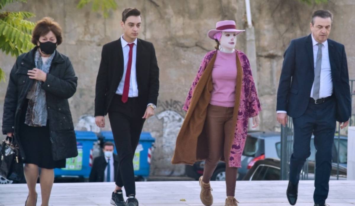 Δίκη για βιτριόλι: Διεκόπη για τις 27 Οκτωβρίου η συνεδρίαση