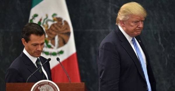 Μεξικό προς Τραμπ: Δε θα πληρώσουμε ποτέ για το τείχος