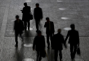 Eurostat: Μικρή ετήσια αποκλιμάκωση της ανεργίας στην ευρωζώνη - Στο 6,2% τον Μάιο