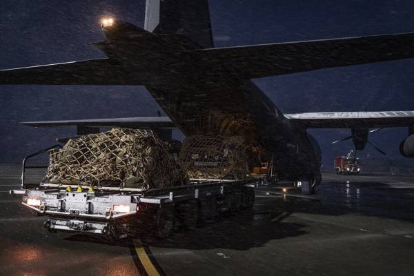 Η ΕΕ διπλασιάζει τη στρατιωτική βοήθεια στην Ουκρανία