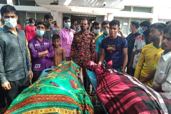 Κεραυνός στο Μπαγκλαντές σκότωσε 17 καλεσμένους σε γαμήλιο πάρτι