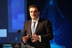 Πιερρακάκης: Απαραίτητη προϋπόθεση για την ανάπτυξη το 5G