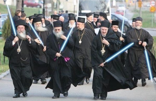 Η ηγεσία της Εκκλησίας αμφισβητεί πως οι παπάδες είναι άνθρωποι