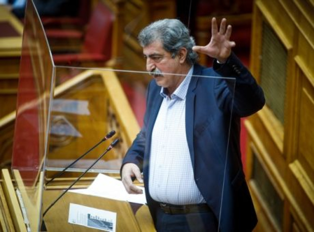 ΝΔ κατά Πολάκη για ανάρτηση στοχοποίησης δημοσιογράφων και δικαστών