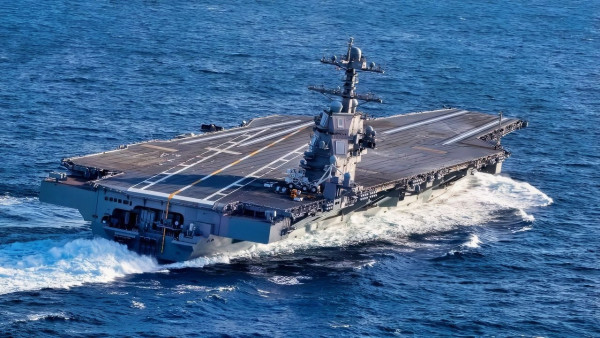 Στην Κροατία το αεροπλανοφόρο USS Gerald R. Ford μετά από πυρκαγιά για επισκευή