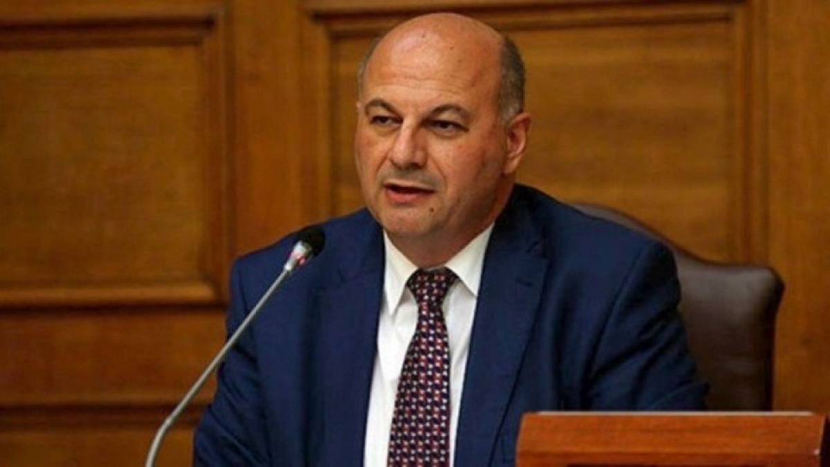 Αυστηροποιούνται οι ποινές σε διακινητές μεταναστών και παιδεραστές