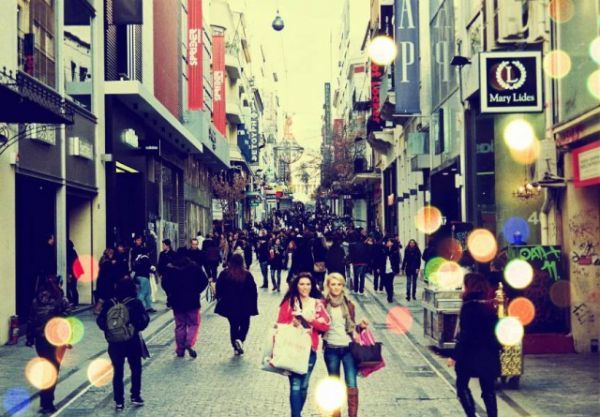 ΣΕΛΠΕ: Το Πασχαλινό ωράριο λειτουργίας των εμπορικών καταστημάτων