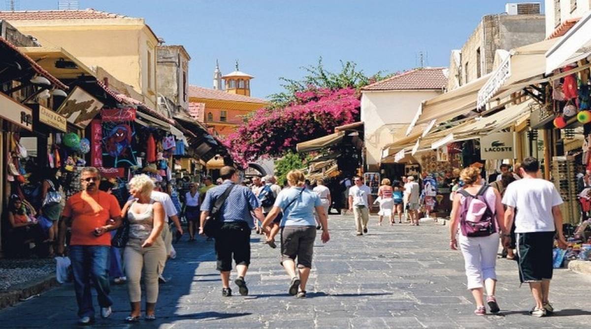 Ρόδος: Περισσότερες από 100.000 διεθνείς αφίξεις τον Ιούλιο