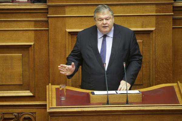 Βενιζέλος για Novartis «δύο χρόνια μετά»