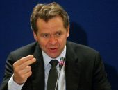 Τόμσεν: "Αποχωρήσεις" στο Δημόσιο χωρίς άλλα μέτρα
