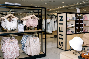 Shein: Προχωρά το σχέδιο για εισαγωγή στο Χρηματιστήριο του Λονδίνου