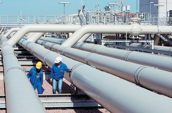 ΠΑΠΕΝ: Επέμβαση στα εσωτερικά της χώρας οι δηλώσεις Χόχσταϊν