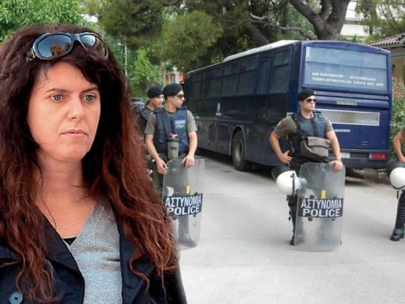 Προκαλεί με διαδικτυακό κείμενό της η Πόλα Ρούπα- "Ελάτε να με πιάσετε!"