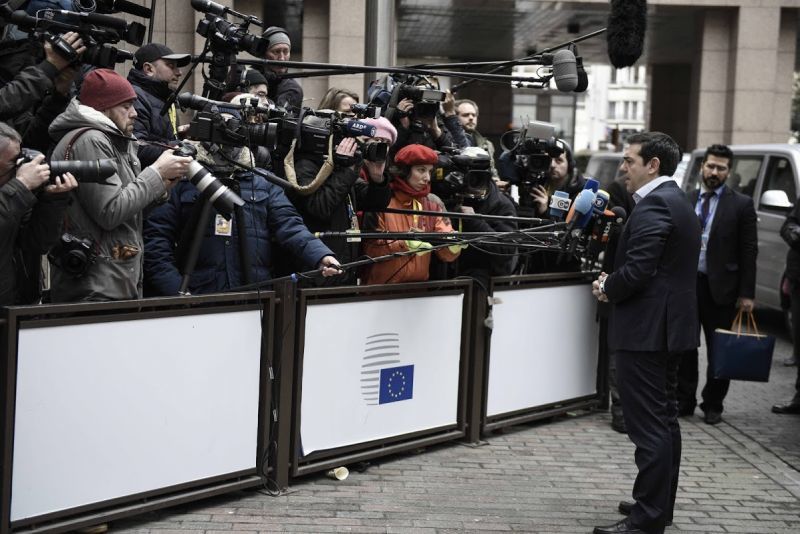 Σύνοδος Κορυφής: Η «μάχη» του Τσίπρα σε εικόνες
