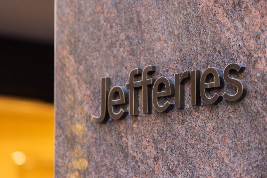 Jefferies: Στα top picks η Εθνική με τιμή-στόχο στα €10,20