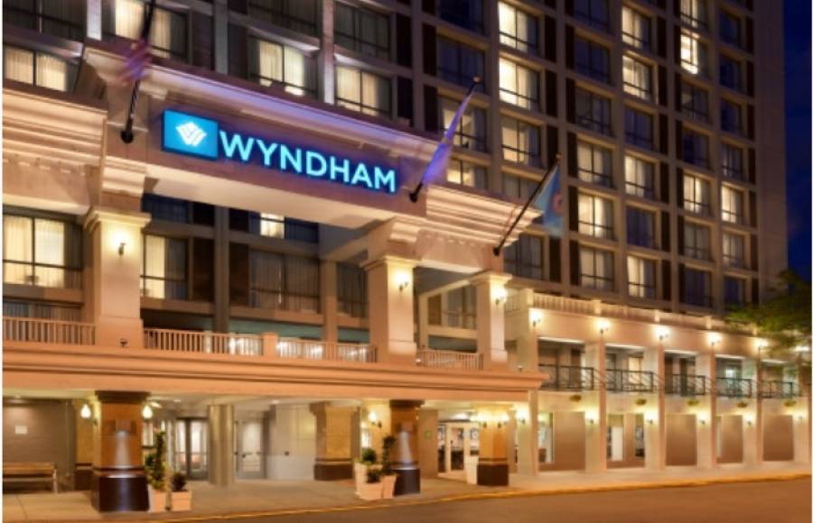 Wyndham Hotels: Αυξάνει το πρόγραμμα επαναγοράς μετοχών