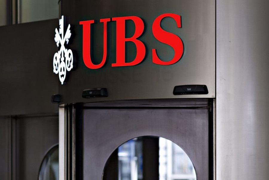 UBS: Ο χρυσός ξαναλάμπει, το πετρέλαιο υποχωρεί – Οι αγορές σε εγρήγορση