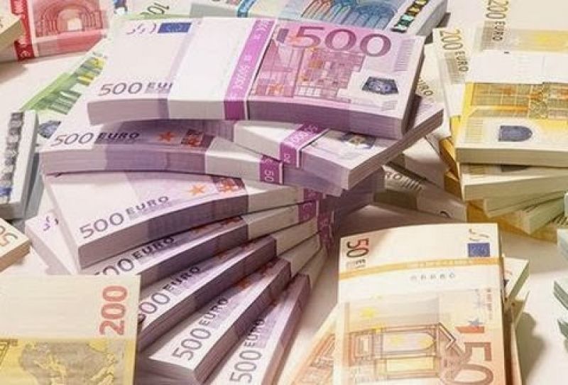 ΕΝΦΙΑ, ΦΠΑ έδωσαν το φιλί της ζωής στα έσοδα Οκτωβρίου
