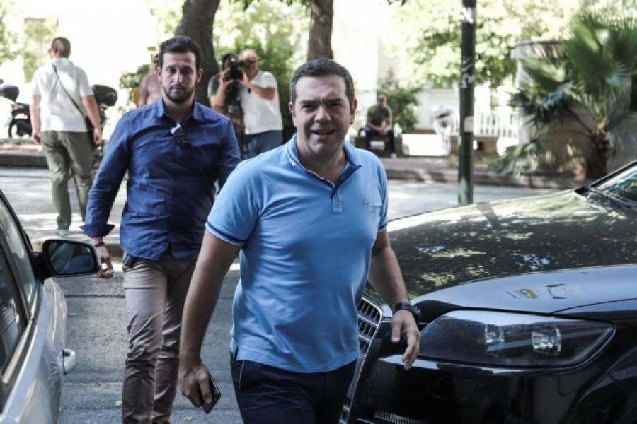Σκυλοκαβγάς ΝΔ-ΣΥΡΙΖΑ: «Ο Τσίπρας φοβάται την εκλογή από τη βάση» - «Ο Μητσοτάκης συνωμότησε με Σαμαρά»
