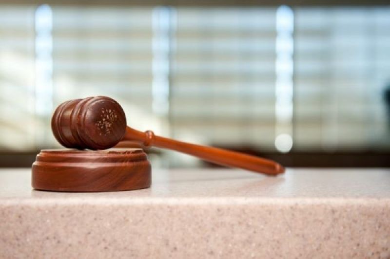 Αποχή συμβολαιογράφων από πλειστηριασμούς την Τετάρτη