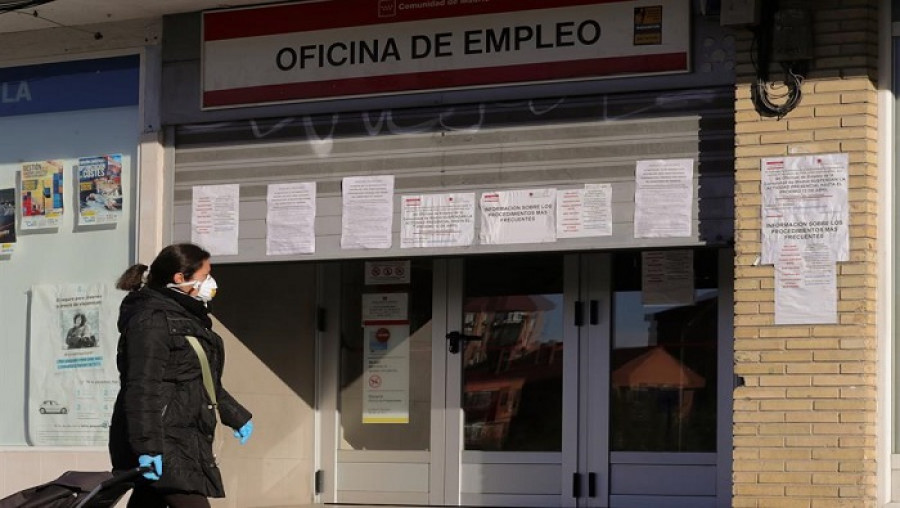 Ισπανία: Στο χαμηλότερο επίπεδο απ’το φθινόπωρο του 2008 η ανεργία