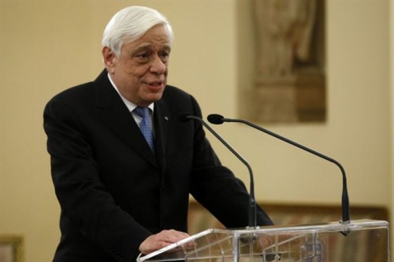 Παυλόπουλος σε ΠΟΜΙΔΑ: Πρέπει να μειωθεί η φορολογία των ακινήτων