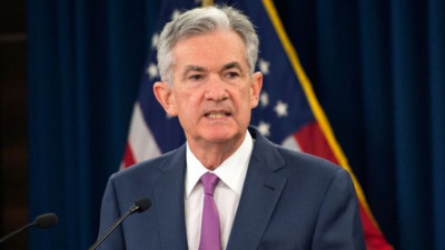 Fed: Ο Πάουελ ετοιμάζεται για επιβράδυνση των αυξήσεων επιτοκίων