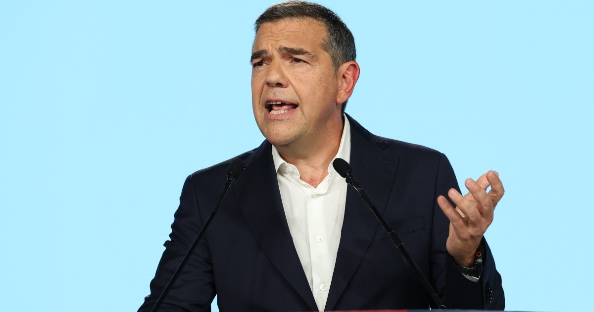 Τσίπρας: Αντί σχολίου της επικαιρότητας, προτείνει να δούμε το «Νονό»