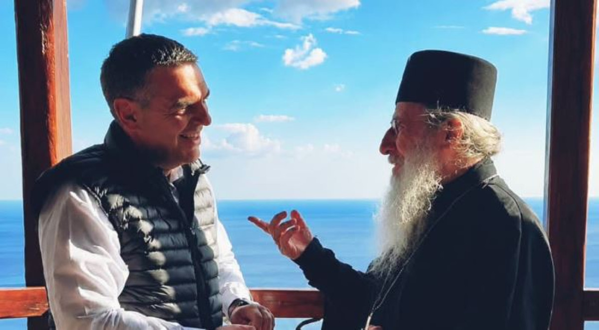 Ο Τσίπρας, το Άγιο Όρος και τα «καρφιά» του Πολάκη