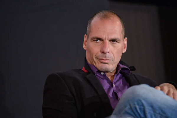 Ξέσπασε ο Βαρουφάκης για τις φήμες: «Αυτά είναι τα δύο ψέμματα»