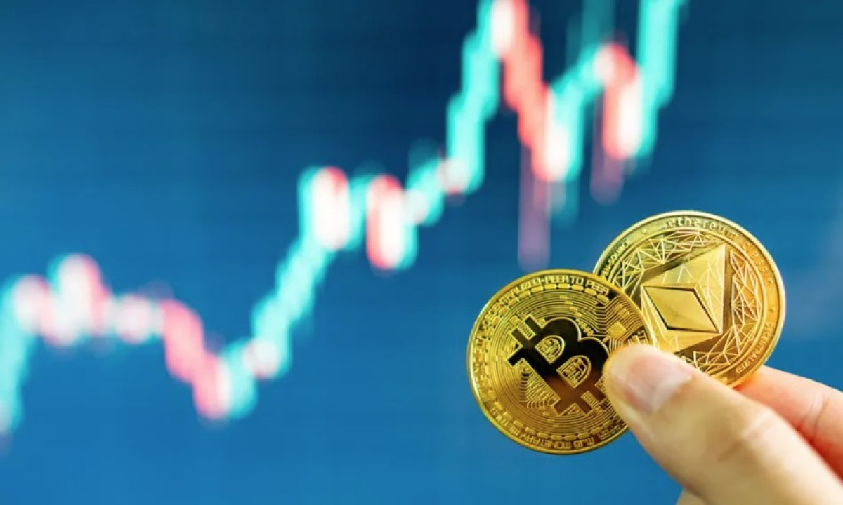Πάνω από $52.000 το Bitcoin-Σε υψηλό 21 μηνών το Ethereum