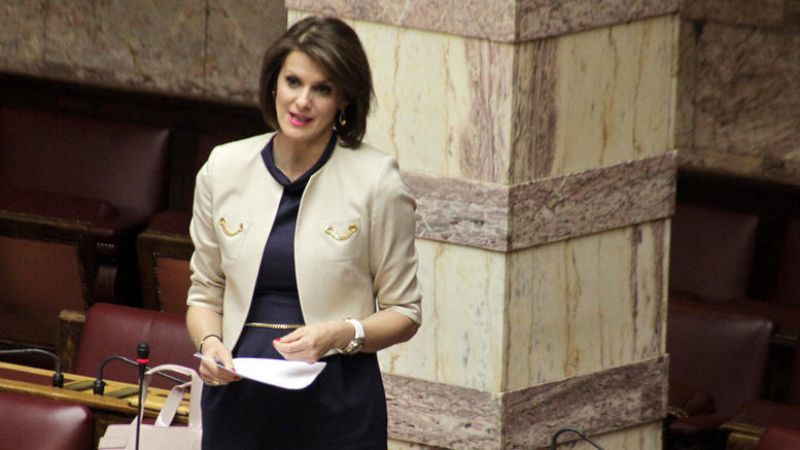 Η Μάρκου έγραψε ιστορία: Εισηγήθηκε κατά, ψήφισε υπέρ-Δυσφορία στη ΝΔ
