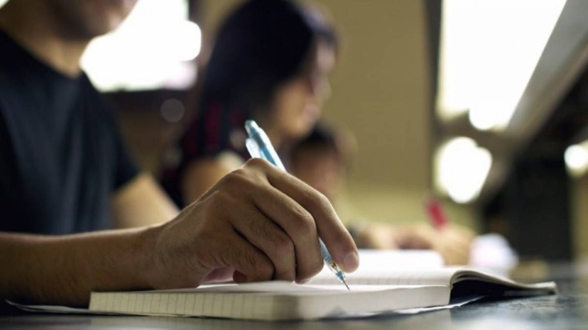Εγγραφές σε γυμνάσια και λύκεια: Έως 31 Μαΐου η προθεσμία