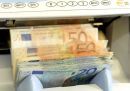 ΥΠΟΙΚ: Ανοιχτό το ενδεχόμενο πληρωμής μικτών μισθών στους εργαζόμενους μέσω τραπεζών