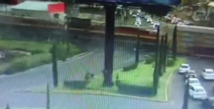 Τραγωδία στο Μεξικό: Οκτώ νεκροί και 45 τραυματίες από σύγκρουση τρένου με διώροφο λεωφορείο