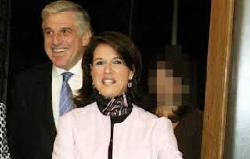 Τέσσερα χρόνια με αναστολή στο ζεύγος Παπαντωνίου για το «πόθεν έσχες»