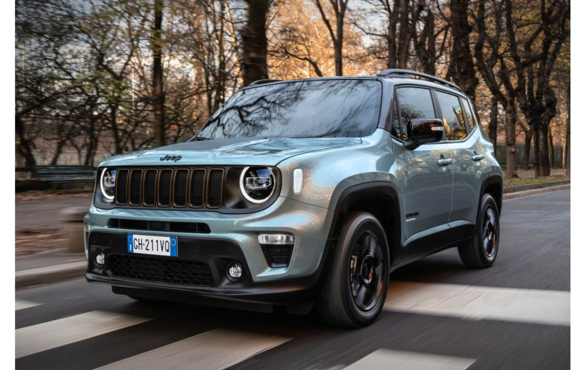 Νέες μειωμένες τιμές για το Jeep® Renegade e-Hybrid