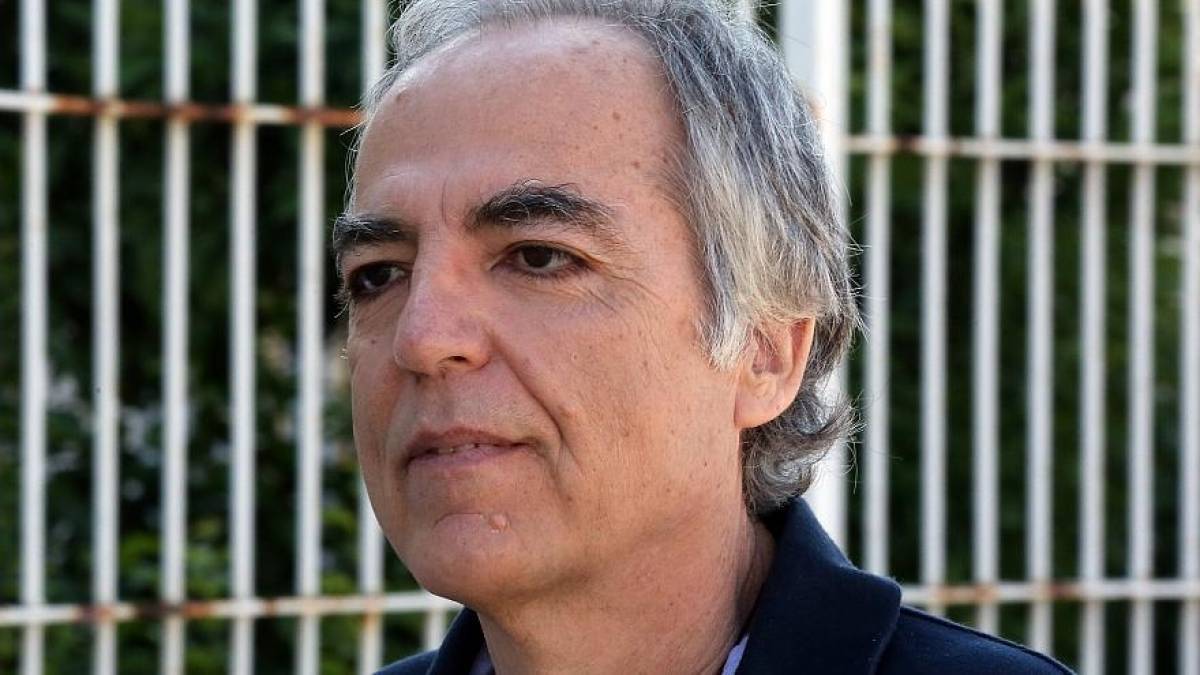 Επεισόδια στην πορεία υπέρ Κουφοντίνα στη Θεσσαλονίκη