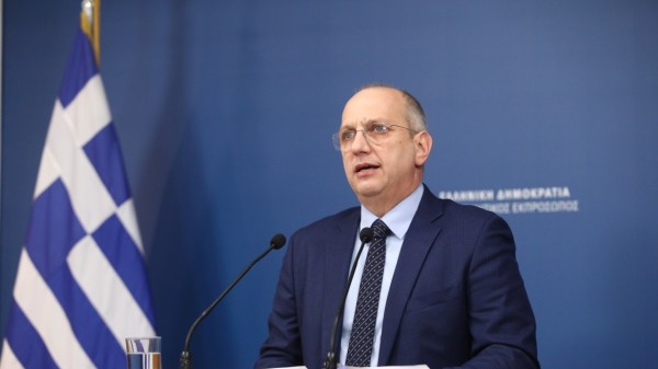 Οικονόμου: Δεν πείθει κανέναν όταν μιλάει για δικαιοσύνη ο Τσίπρας